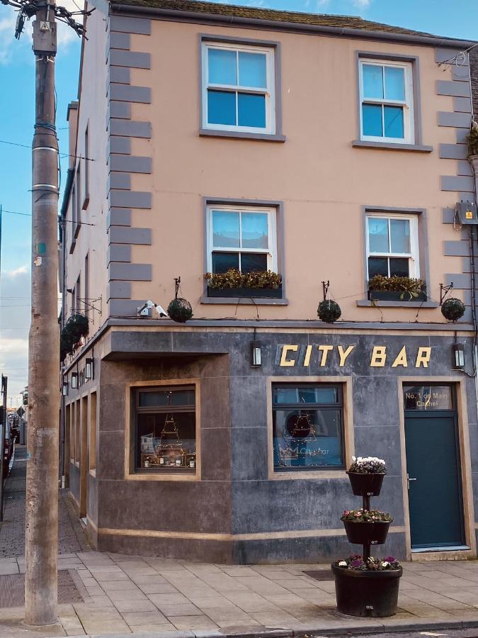 3 Bedroom Luxury Apartment Main Street Cashel  Buitenkant foto