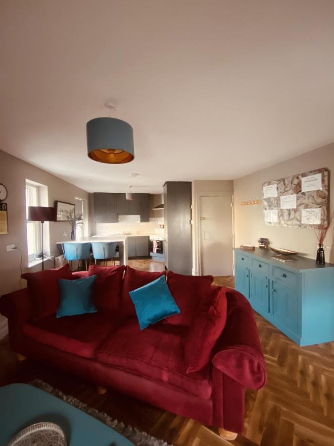 3 Bedroom Luxury Apartment Main Street Cashel  Buitenkant foto