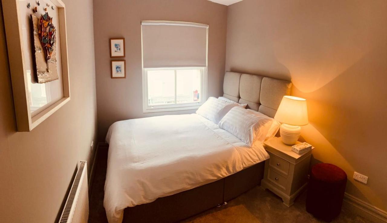 3 Bedroom Luxury Apartment Main Street Cashel  Buitenkant foto